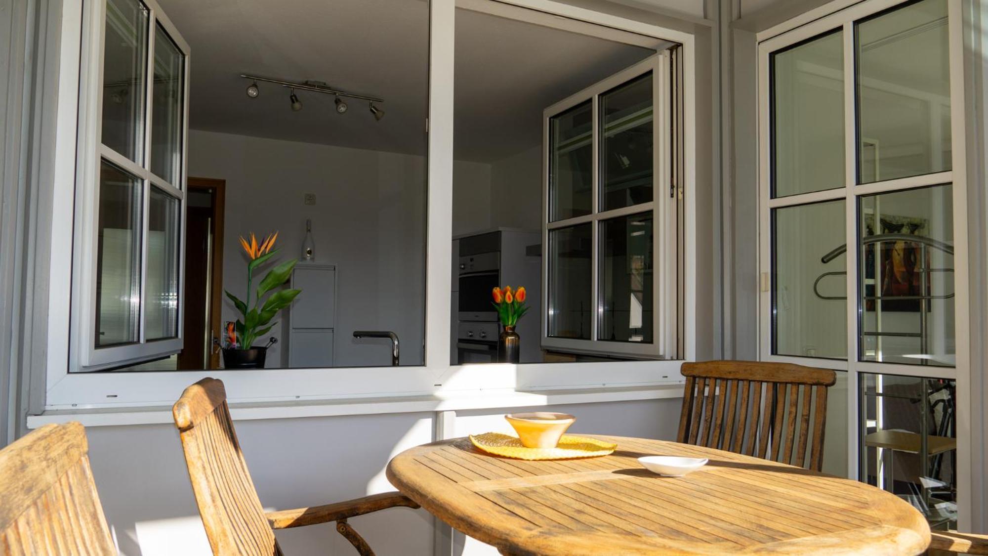 Grosszuegiges Helles Penthouse -Komplette Etage- Mit Balkon Und Stellplatz In Ruhiger Lage Kulmbach Bagian luar foto
