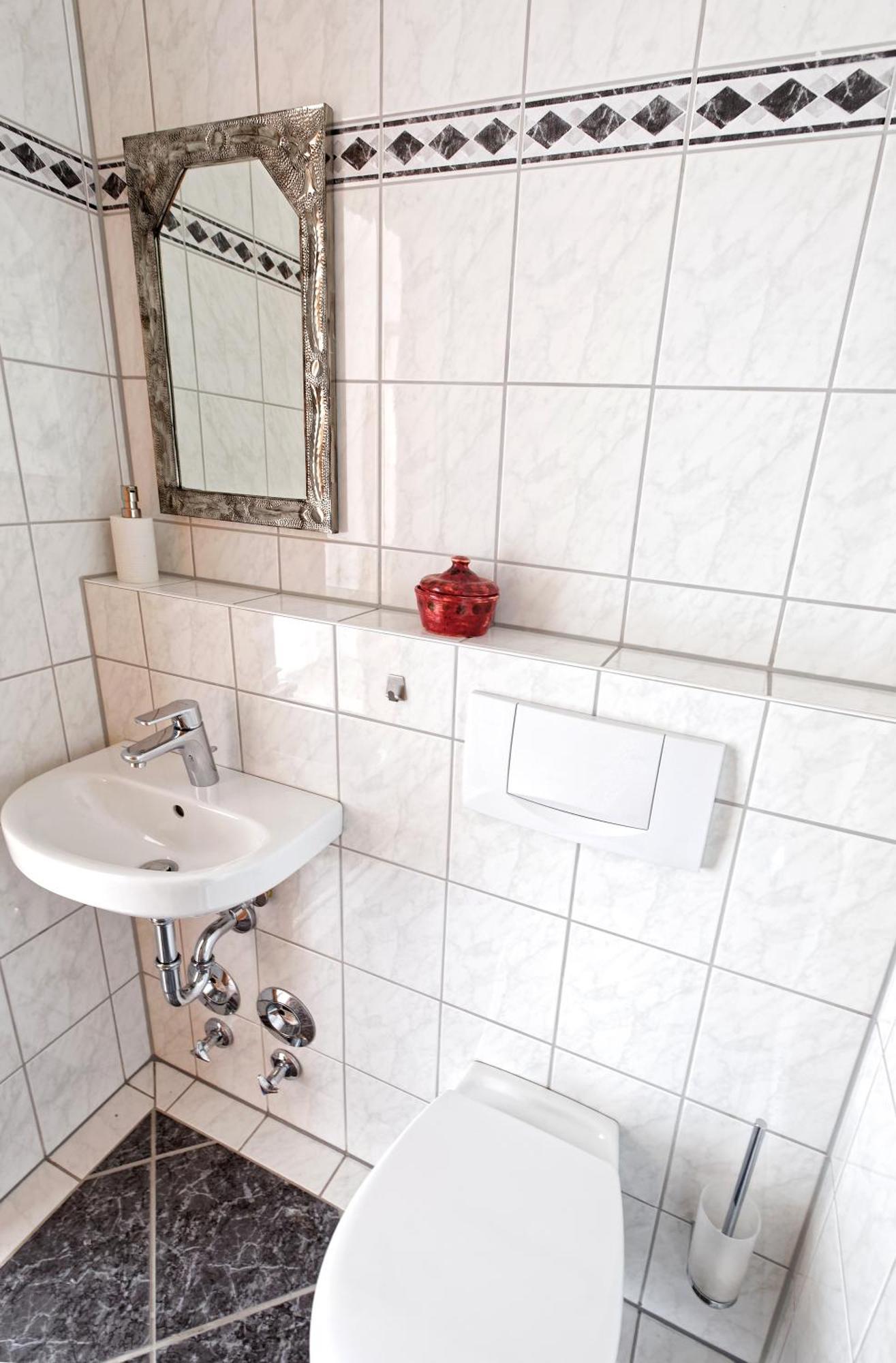 Grosszuegiges Helles Penthouse -Komplette Etage- Mit Balkon Und Stellplatz In Ruhiger Lage Kulmbach Bagian luar foto