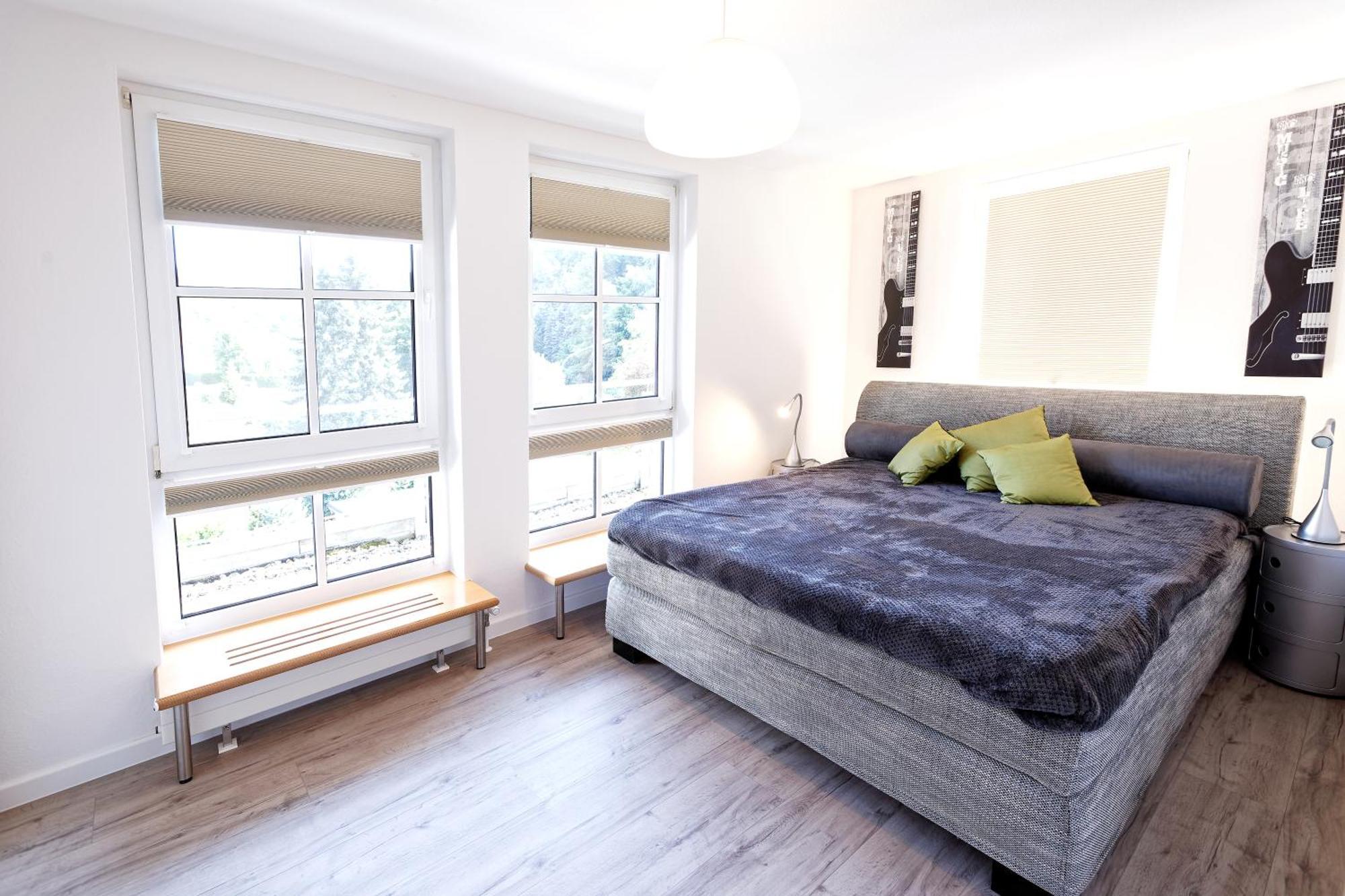 Grosszuegiges Helles Penthouse -Komplette Etage- Mit Balkon Und Stellplatz In Ruhiger Lage Kulmbach Bagian luar foto